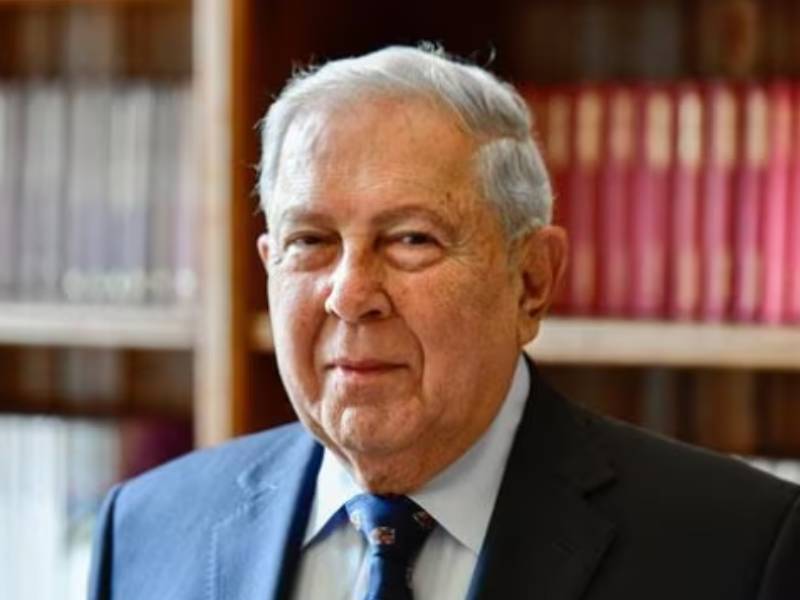 Yusuf Khwaja Hamied - Influential Indian Muslim leaders and personalities List.